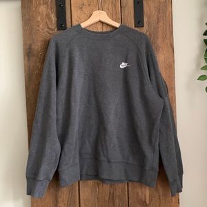 Grey Nike crewneck